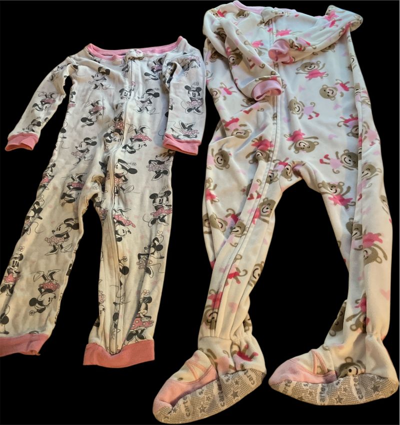 Disney Carters Minnie Mouse 2 one piece pajamas 1 footed 3T