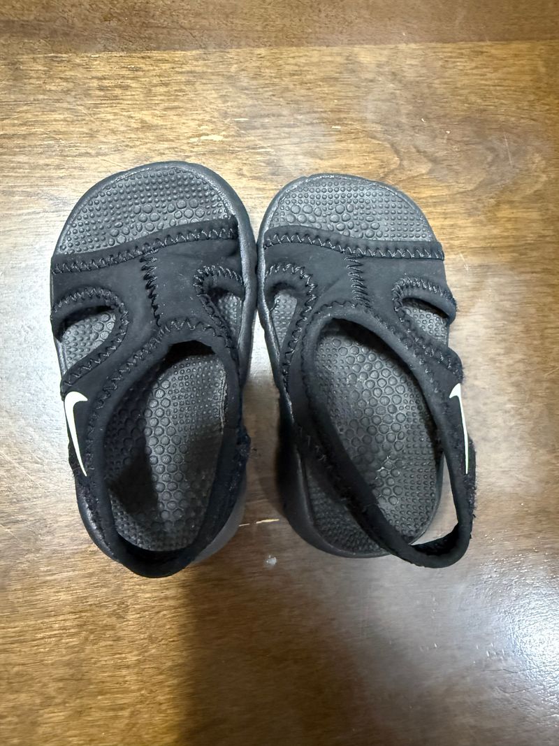 Nike nike black sandals 3 (Infant Shoe)