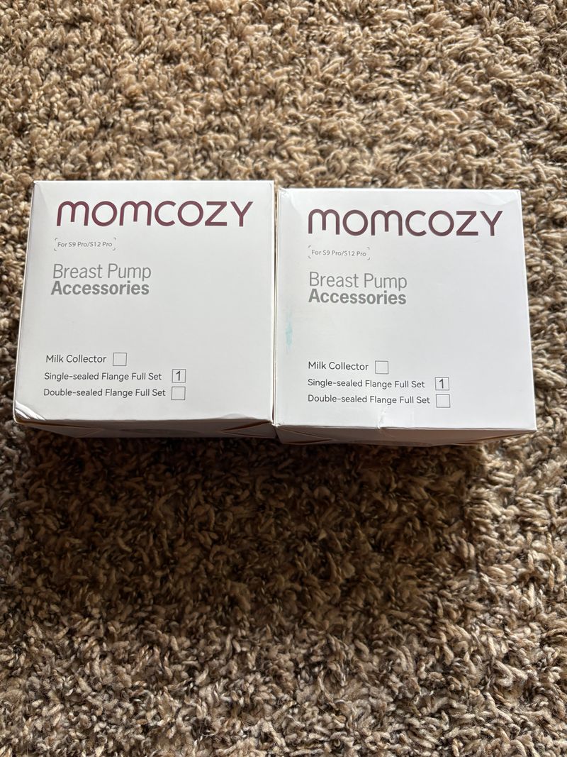 Momcozy S9 Pro/S12 Pro Set of 2 breast pump single-sealed flange full sets, never opened
