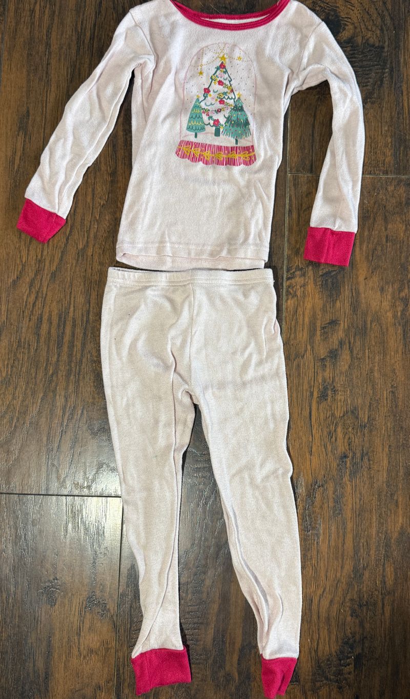 Laura Ashley Pink Christmas 2 piece pajamas 3T