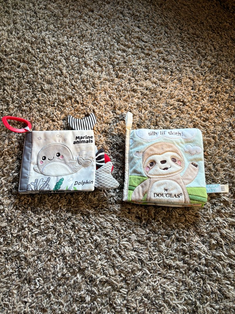 Tololo and Douglas Baby Two soft infant books. Animals, squeaker, crinkle, rattle. Infant