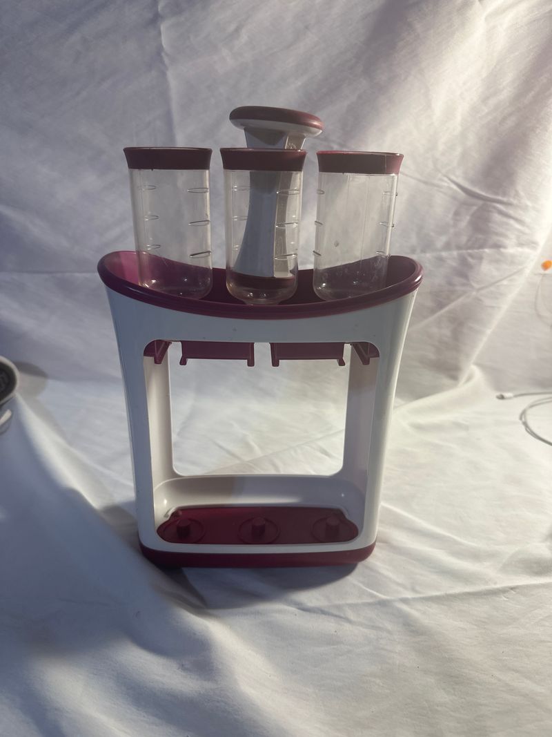 Infantino Baby food squeeze station