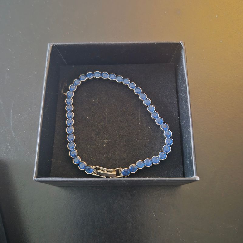 Bracelet Blue Cubic Zirconia NIB