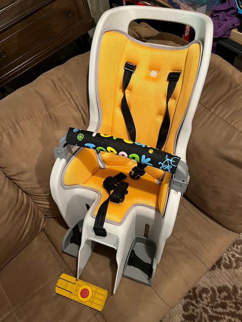 Topeak Baby Bike Seat II without Rack EUC Rack sold separately. Manual included. max rider weight 48.5lb