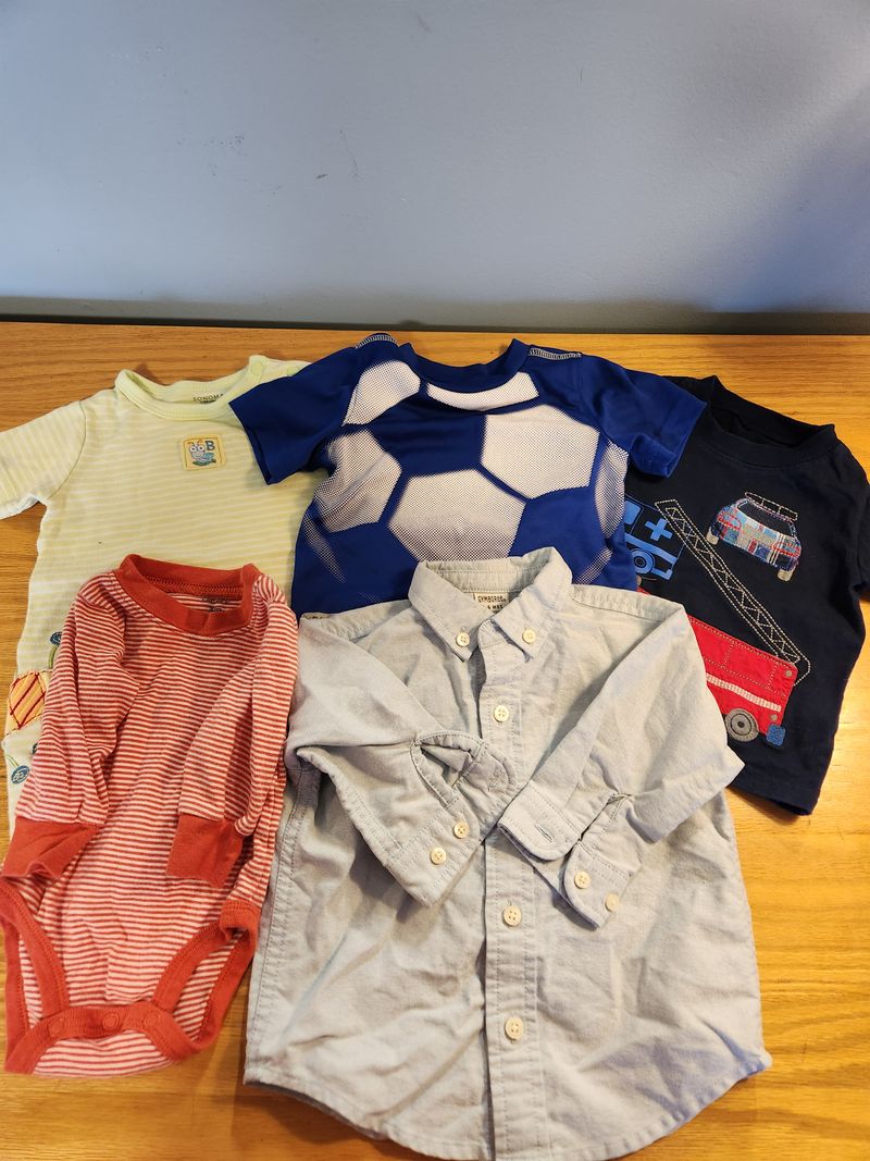 Jumping beans, carters, gymboree, child of mine 5 shirts, 3 shirt sleeve, 2 longsleeve 3 Months
