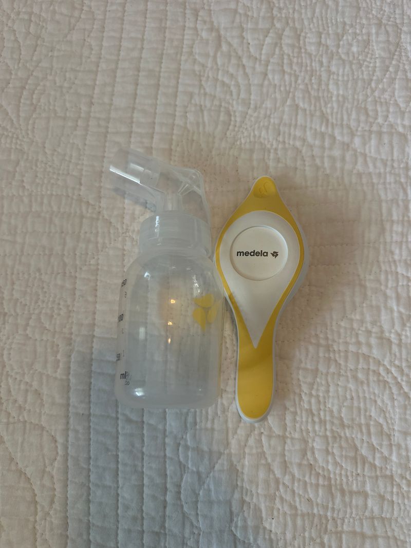 Medela Manual hand pump