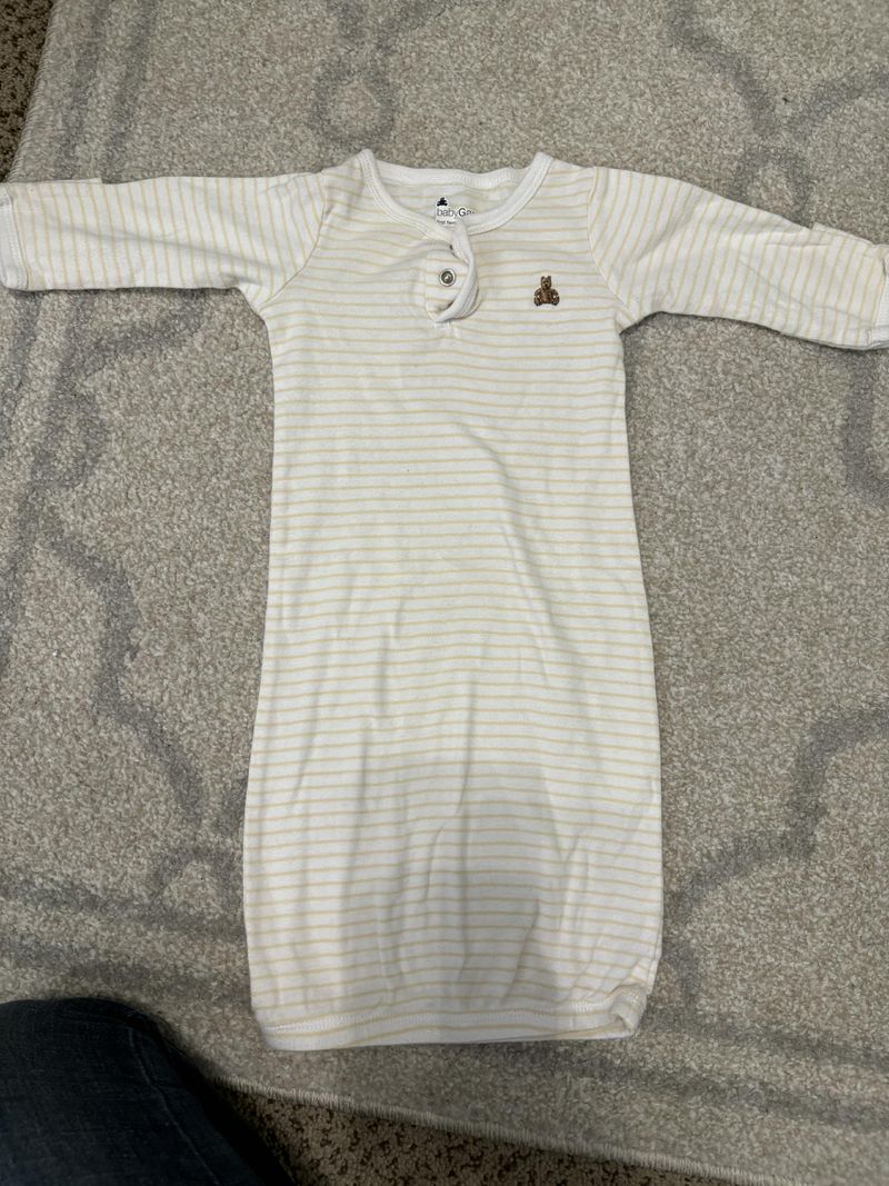 0-3M Yellow and white striped night gown  Newborn