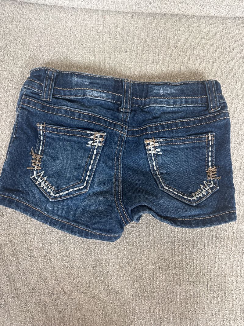 Cherokee XS 4-5 dark denim jean shorts Cherokee XS 4-5 dark denim jean shorts 4T