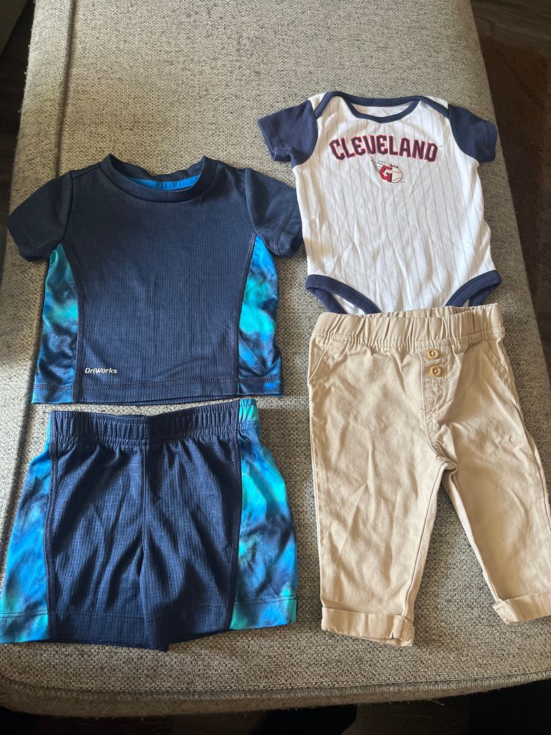 Variety 2Outfits. 1DriWorks shorts set. 1cleveland basketball and khakis 2T