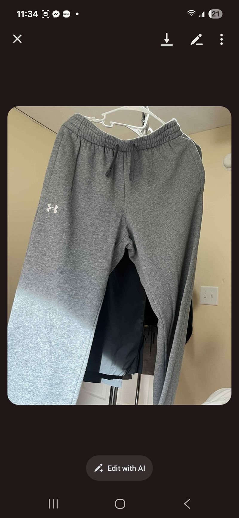 Under Armor Men's open hem  joggers Men's - M