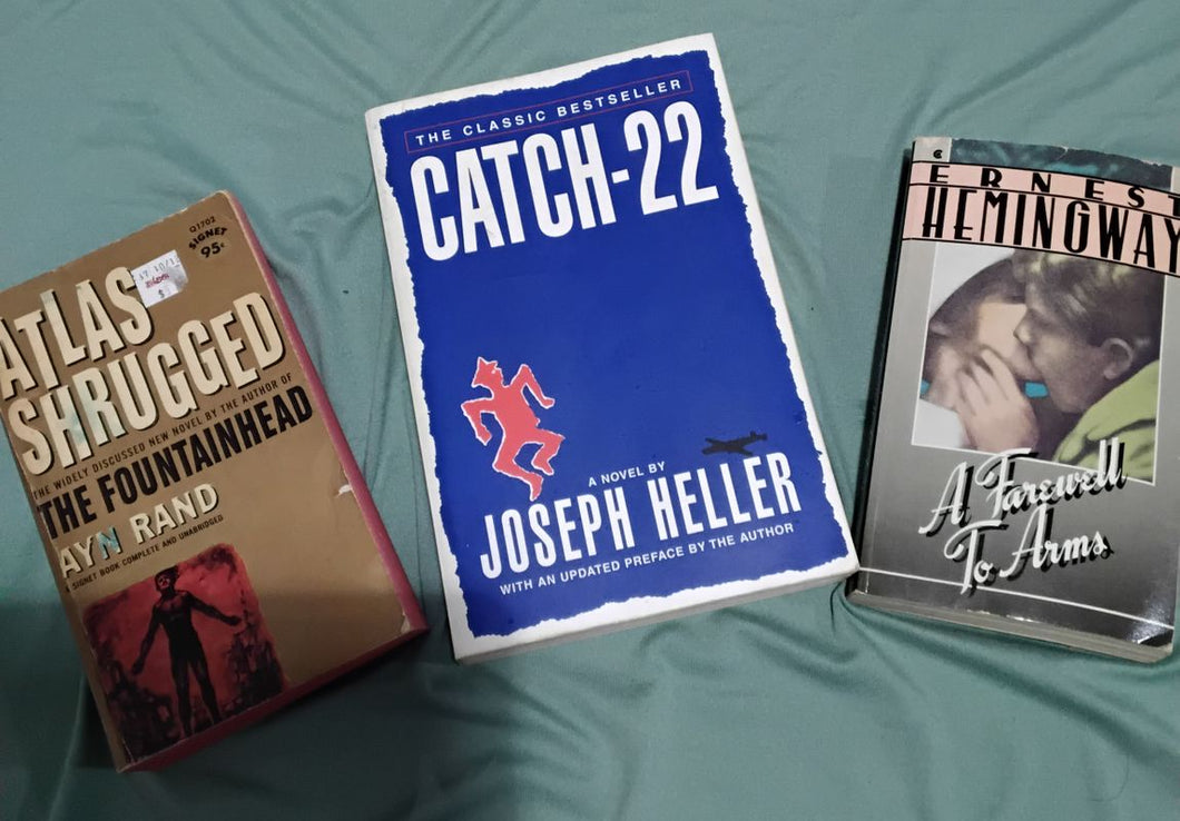 3 classics paperbacks Catch 22, A Farewell to Arms and Atlas Shrugged 1957 printing Book-Classic