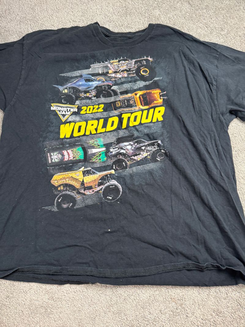 Hot wheels Black world tour 2022 Men's - XL