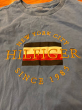 Load image into Gallery viewer, Tommy Hilfiger Blue t-shirt Men&#39;s - S
