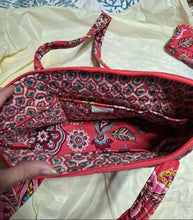 Load image into Gallery viewer, Vera Bradley Call Me Coral Handbag w/ Wristlet NWT
