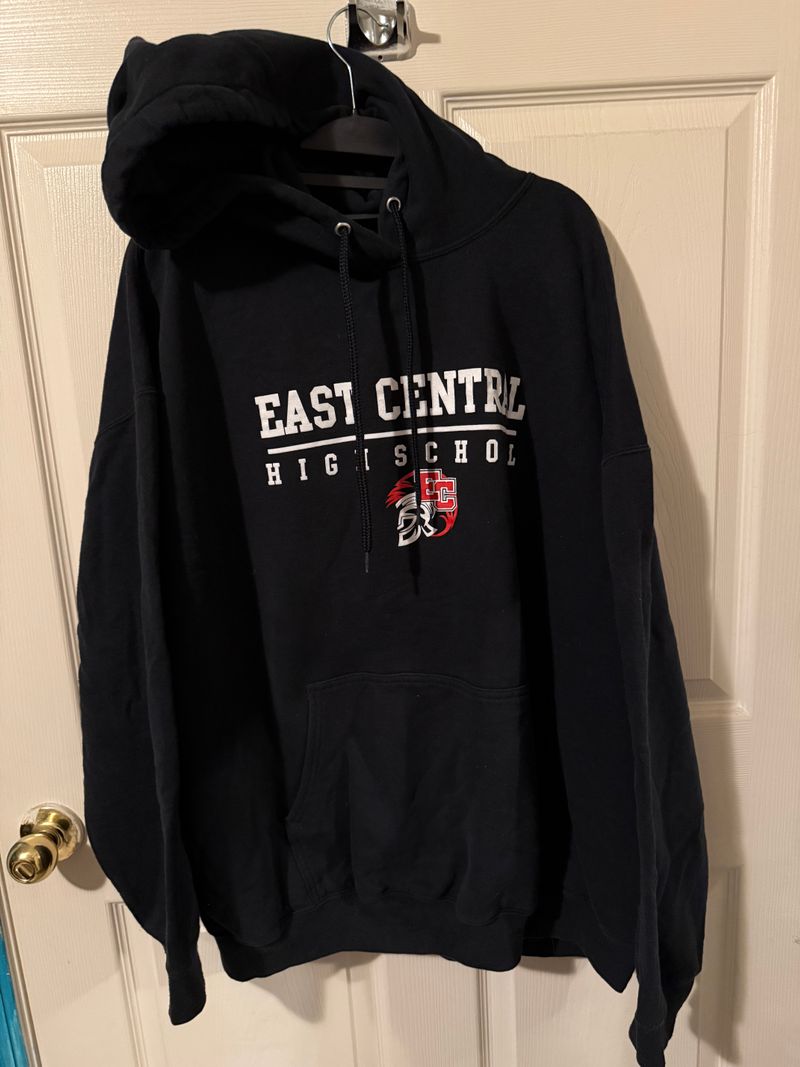 East Central High School hoodie Black hoodie worn but still in good condition Women's - XXXL