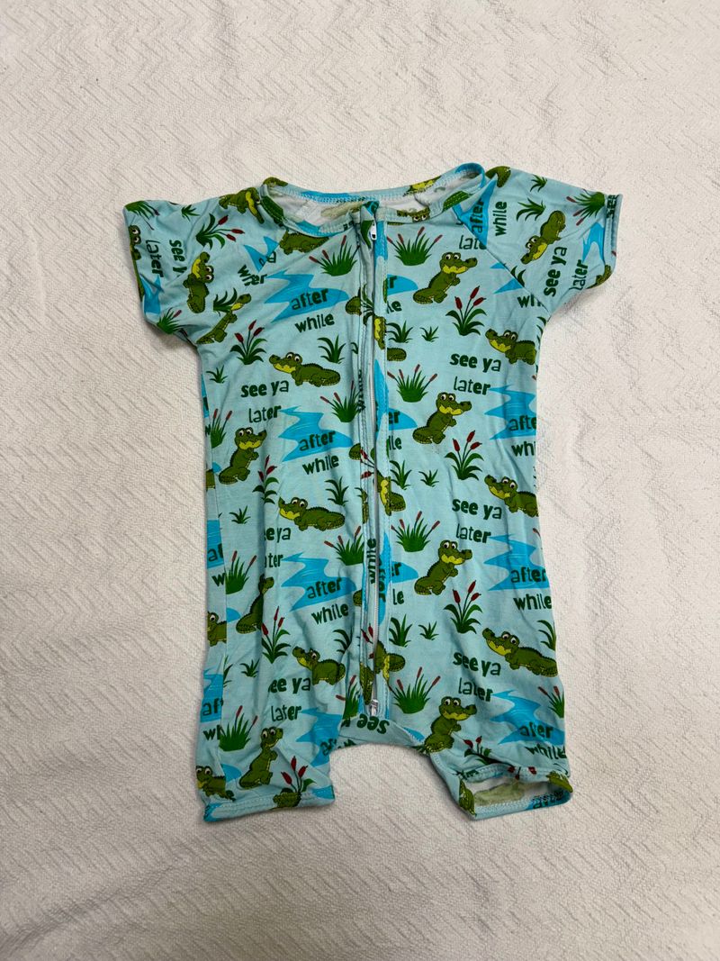 3-6 month Bamboo shortie  3 Months