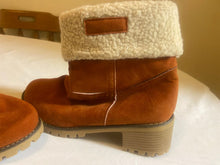 Load image into Gallery viewer, Boots Orange New Boots small heel 5-1/2 (Adult)
