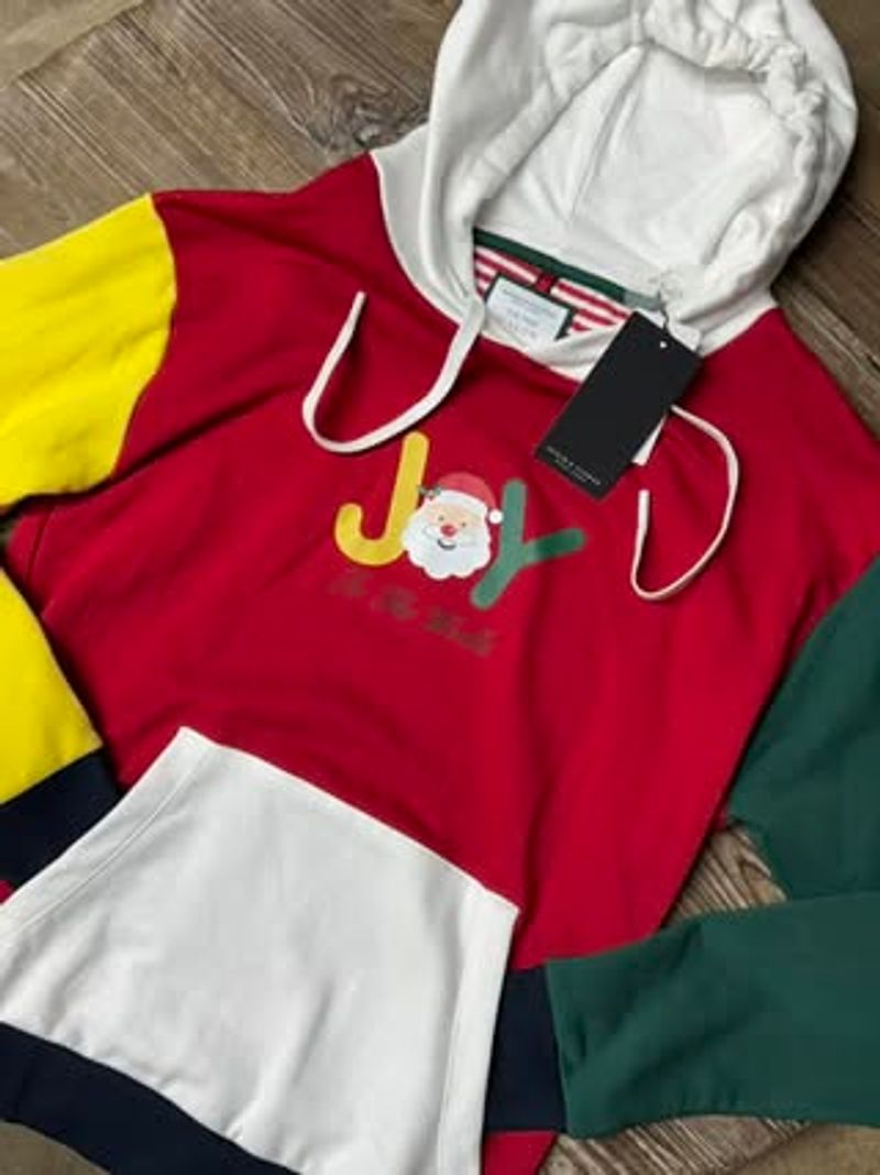 New Holiday Christmas Hoodie with Santa NWT, Women's Medium, Vintage Throwback, Retail $68 Women's - M