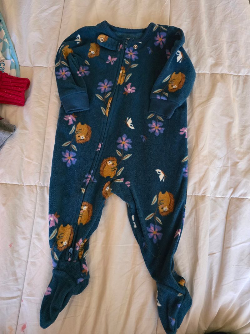 Carter's 6m carters blue fleece with hedgehog and flower footed sleeper 6 Months