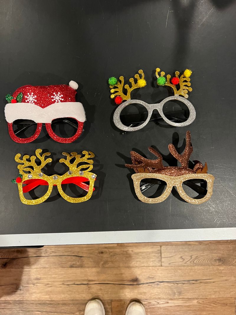 4 pairs of Christmas glasses santa hat & 3 reindeer 3T