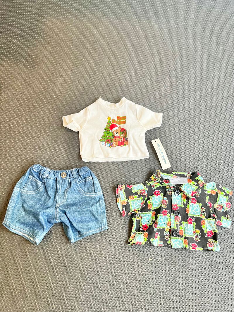 Build-a-bear outfit Merry Christmas top fr. Hanai a bear boutique includes 3 pieces Plush Toys