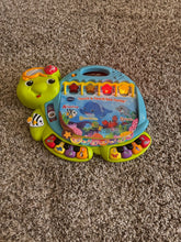 Load image into Gallery viewer, Vtech Used maybe twice in great condition Educational
