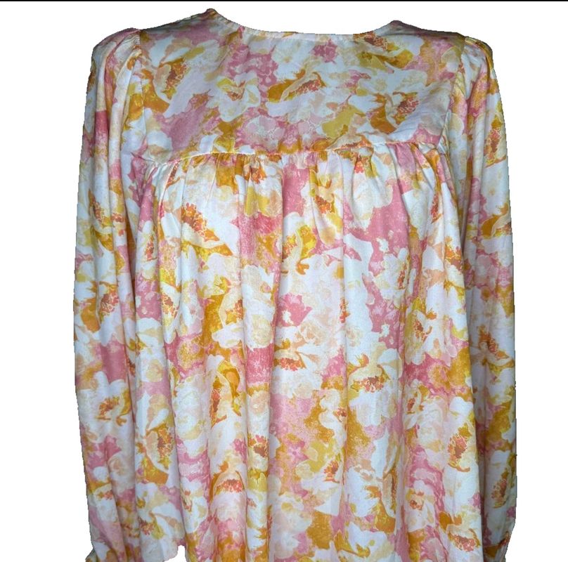 Flying tomato Floral long sleeve blouse Women's - S