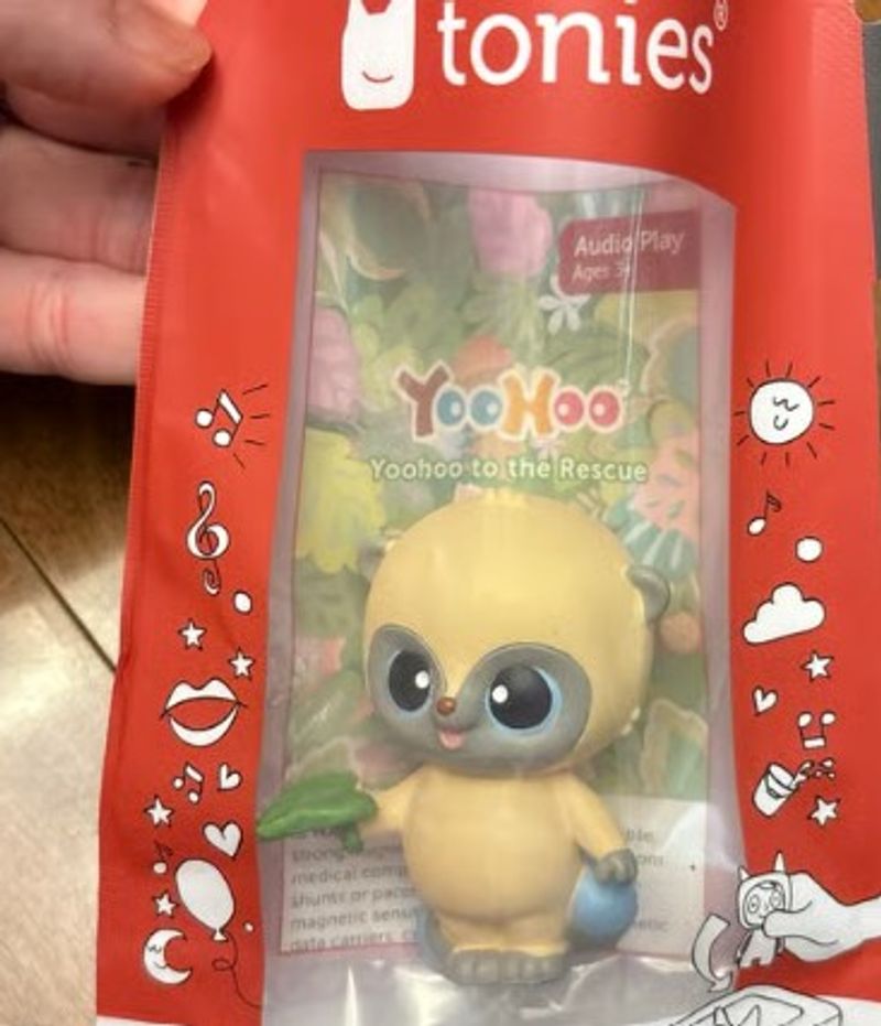 TWO Tonies figures YooHoo and Spanish Songs  Educational