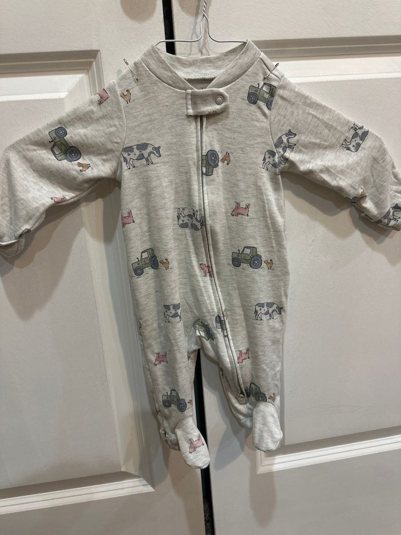 Carters Farm sleeper Newborn