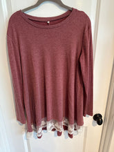 Load image into Gallery viewer, Boutique brand Cranberry long sleeve lightweight sweater lace on front Women's - L
