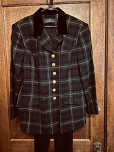 Load image into Gallery viewer, Valerie Stevens II black slacks size 22W Embassy Row II pure wool Celtic jacket size24W Women's - XXL
