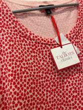 Load image into Gallery viewer, Talbots, size XL, nwt red and white heart pattern Sleeveless sweater SMR, new $49 cute!! Women's - XL
