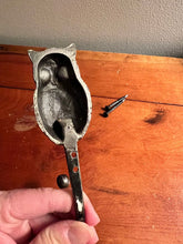 Load image into Gallery viewer, Owl hook or rubbed bronze
