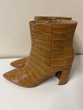Load image into Gallery viewer, Marc Fisher, Size 9 1/2, Leather Ankle Boots, March Fisher, Size 9 1/2, brown leather ankle boots, EUC 9-1/2 (Adult)
