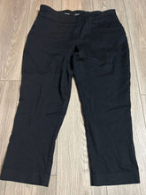 Load image into Gallery viewer, Croft and Barrow Black, petite ankle pants, very comfortable, stretchy Women's 14
