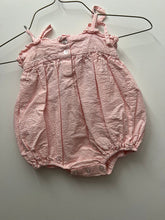 Load image into Gallery viewer, Vive La Fete Boutique Brand sun bubble pink white checked w/roses and smocking 9 Months
