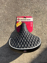 Load image into Gallery viewer, Schwinn Comfort Spring Cruiser Seat, NWT Weather resistant
