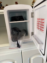 Load image into Gallery viewer, Mini beauty fridge NEW black 4L mirrored front with LED light
