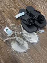 Load image into Gallery viewer, TWO PAIR New  Clear and Black Sandals NWT, Size 9, Shade and Shore 9 (Adult)

