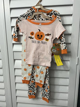 Load image into Gallery viewer, Chick pea 5 pc pj set NWT Halloween pinks/ pumpkins 12 Months
