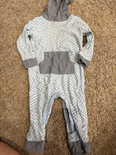 Load image into Gallery viewer, Silkberry Bamboo one piece with hood 6 Months
