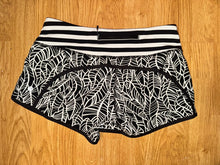 Load image into Gallery viewer, Lululemon Womens black and white print shorts by Lululemon, size 6 Women's 6
