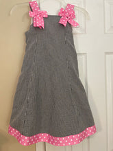 Load image into Gallery viewer, Bonnie Jean Black pink plaid dress 6
