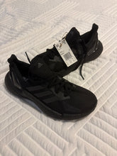 Load image into Gallery viewer, Adidas Black Boost Tennis Shoe / NWT 6-1/2 (Big Kid)
