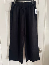 Load image into Gallery viewer, Old Navy NWT linen blend wide leg high rise pants NWT linen blend wide leg high rise pants pockets Black Women's 6
