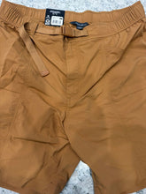 Load image into Gallery viewer, Eddie Bauer NWT shorts Men's - L
