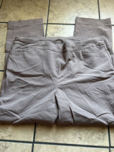 Load image into Gallery viewer, Chicos Grayish brown Women's 18
