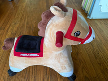 Load image into Gallery viewer, Radio Flyer Very good condition , barely used Ride-On Toy
