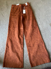 Load image into Gallery viewer, Judy Blue size 11/30 jeans NWT Color pumpkin spice, high waist Women's 10
