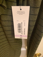 Load image into Gallery viewer, Ana Petite med Women's - M
